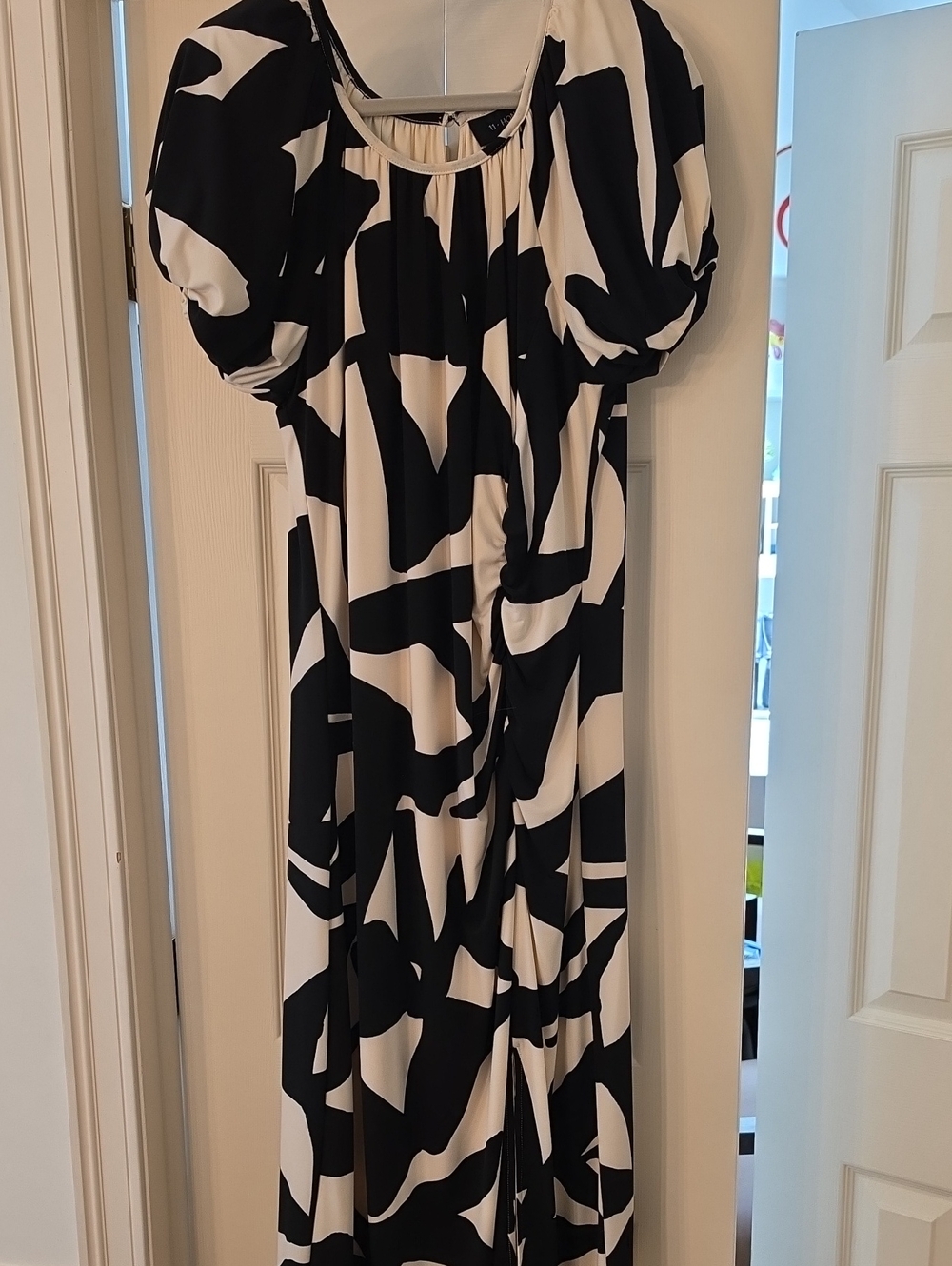11 Honore Black and White Abstract Maxi Dress